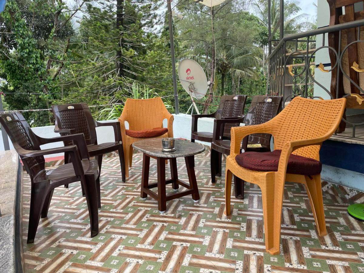 New Organic Home Stay Mudigere 外观 照片